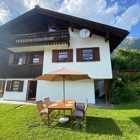 Haus Maschol *