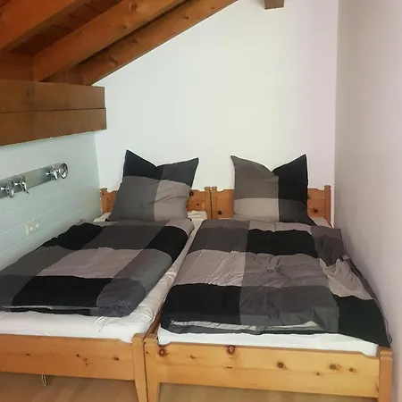 Haus Maschol Apartment *